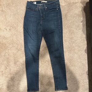 Levi's Blue Skinny Jeans with Classic Style